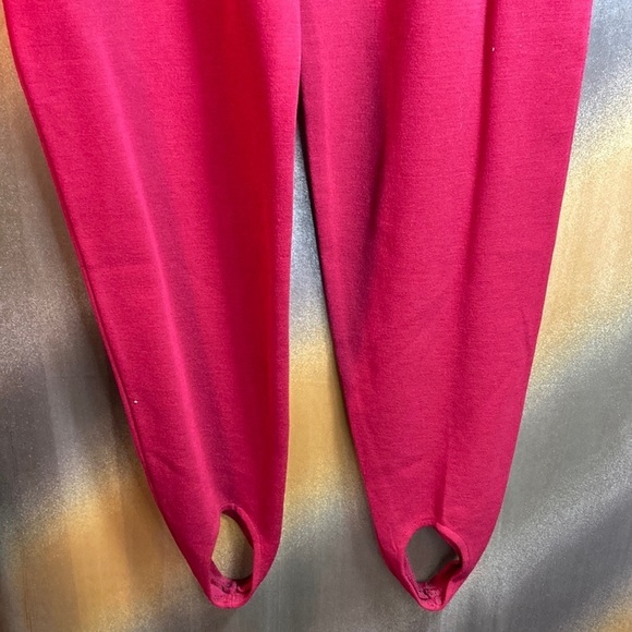 Vintage 80’s ruby red stirrup stretch pants NWT. 24”+ waist. 29” inseam 120 - Picture 1 of 6